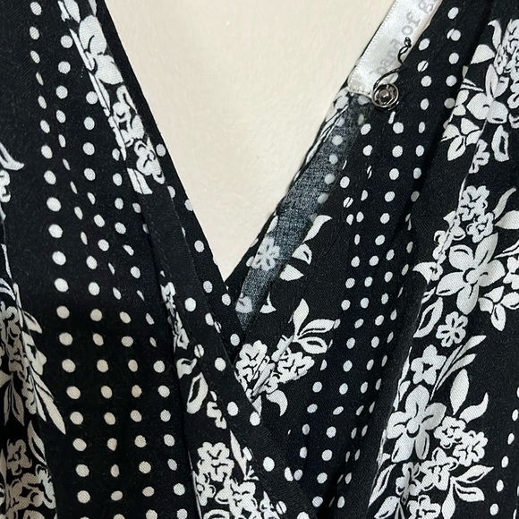 Band of Gypsies Floral Jumpsuit Sz Medium - Picture 7 of 7